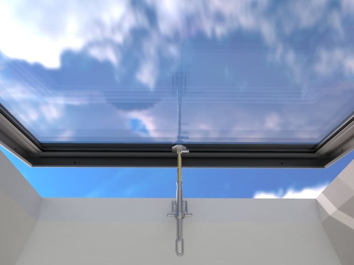 Low-E soft coating on the inner pane of the Skyseal flat glass rooflight